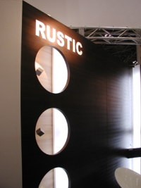 RUSTICを意識したカラーやテイストによるプレゼンテーション。